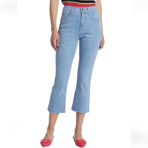 Veronica Beard Denim - NEW Veronica Beard Carly Kick Flare Jean Light Wash‎ Size 27
